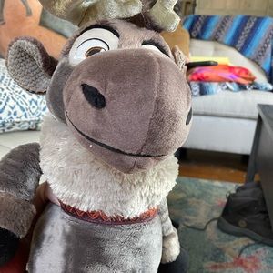 Scentsy  Sven